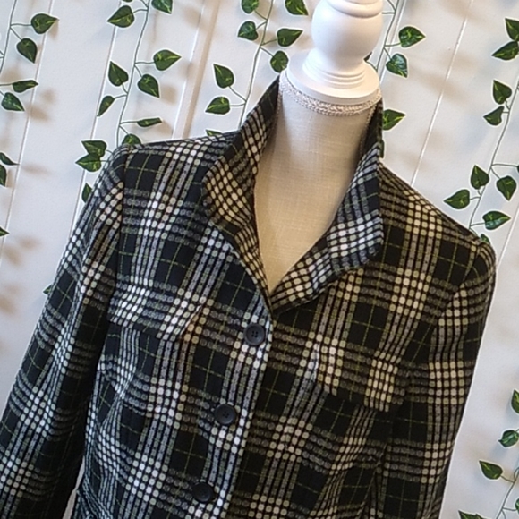 AWESOME Worthington Green, Black, and White plaid Jacket sz 14 - Picture 3 of 12